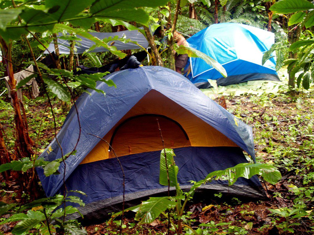 camping-142309_1280