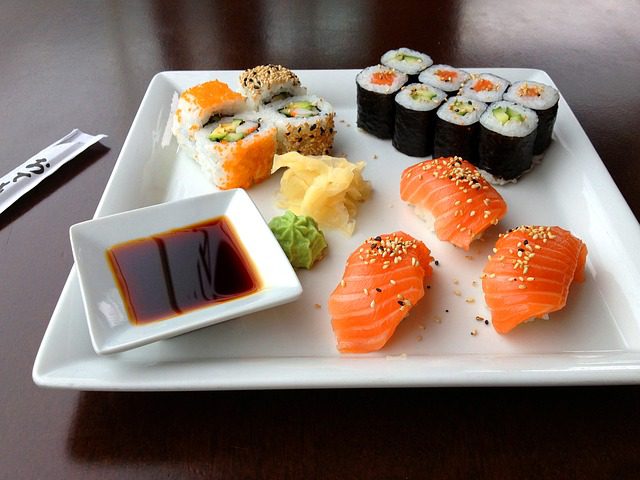 sushi-599721_640