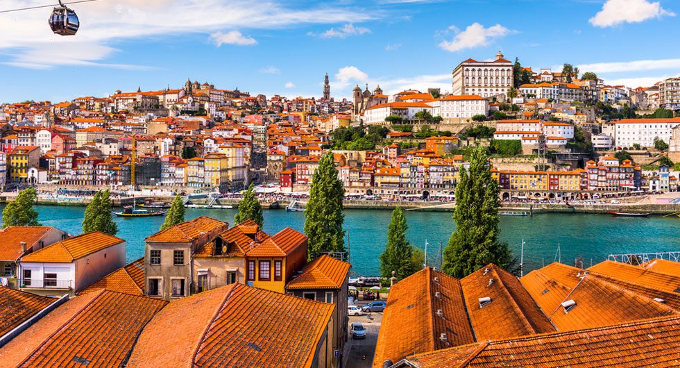 Edasi-tagasi Tallinnast Portosse al 134 €
