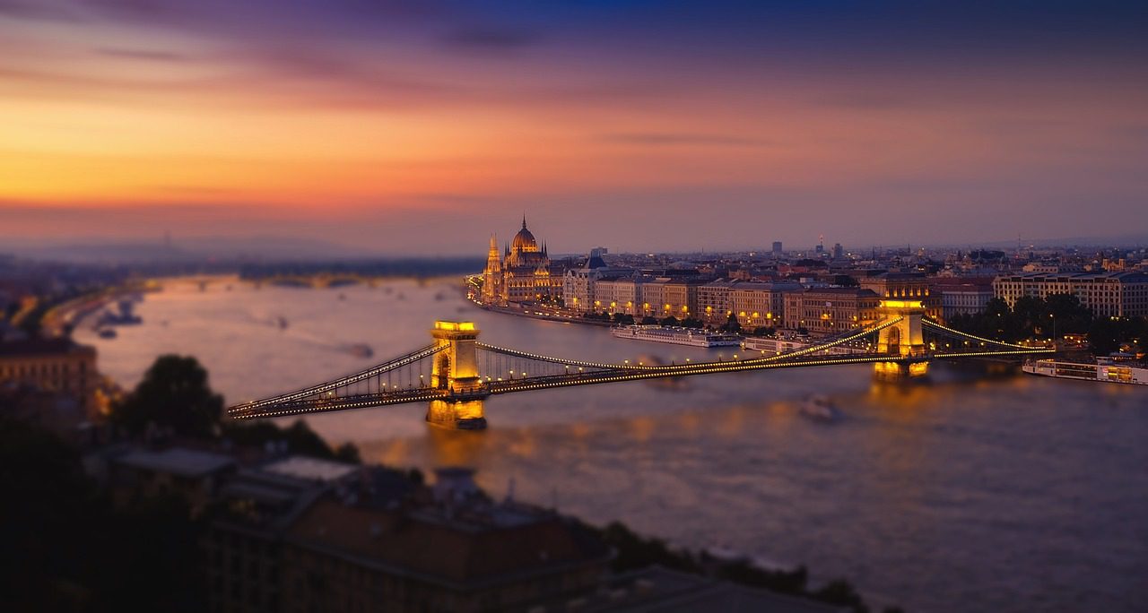 Edasi-tagasi Tallinnast OTSE Budapesti al 48 €