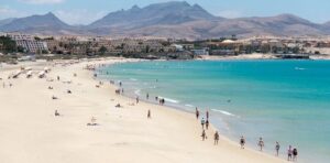Edasi-tagasi Riiast Fuerteventurale al 120 €