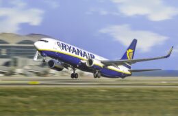 ERIMÜÜK: Ryanair 100 000 piletit al 7,99 €