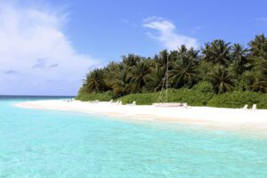 Edasi-tagasi Riiast Maldiividele al 545 €