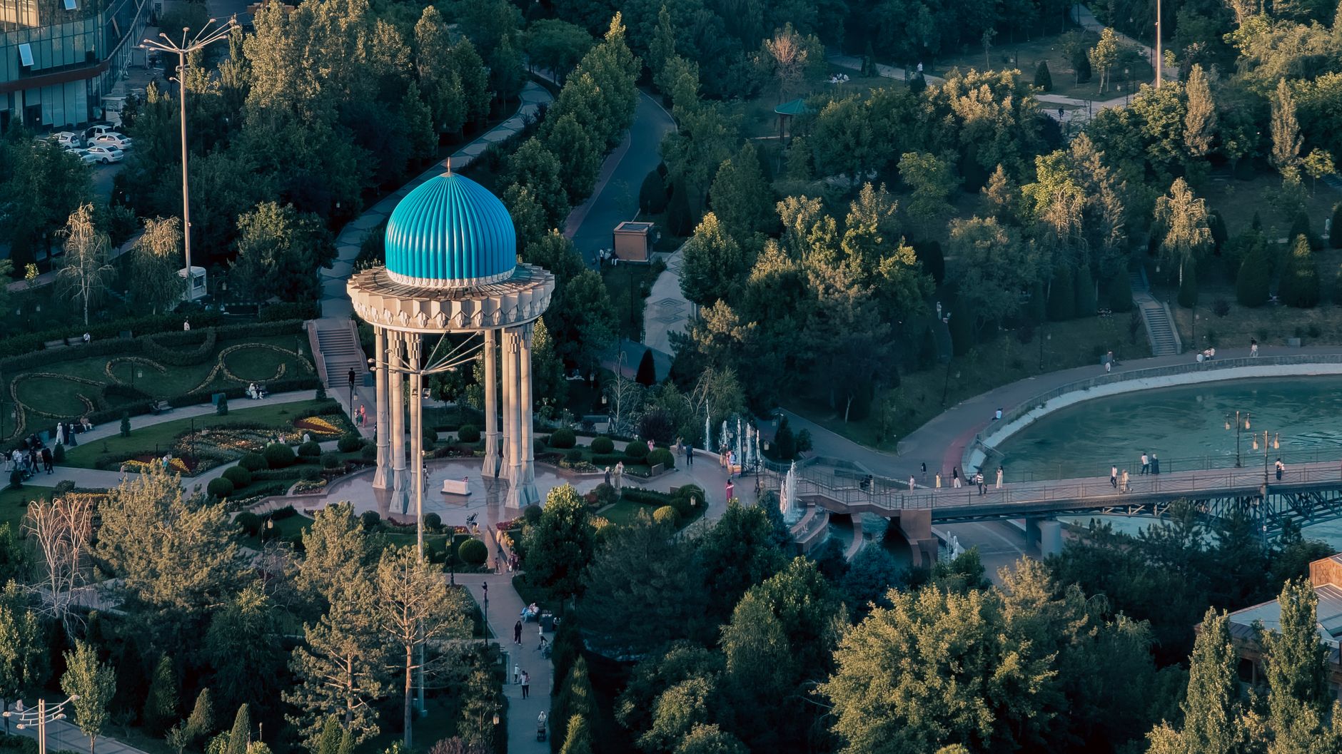 Edasi-tagasi Riiast Usbekistani al 349 €