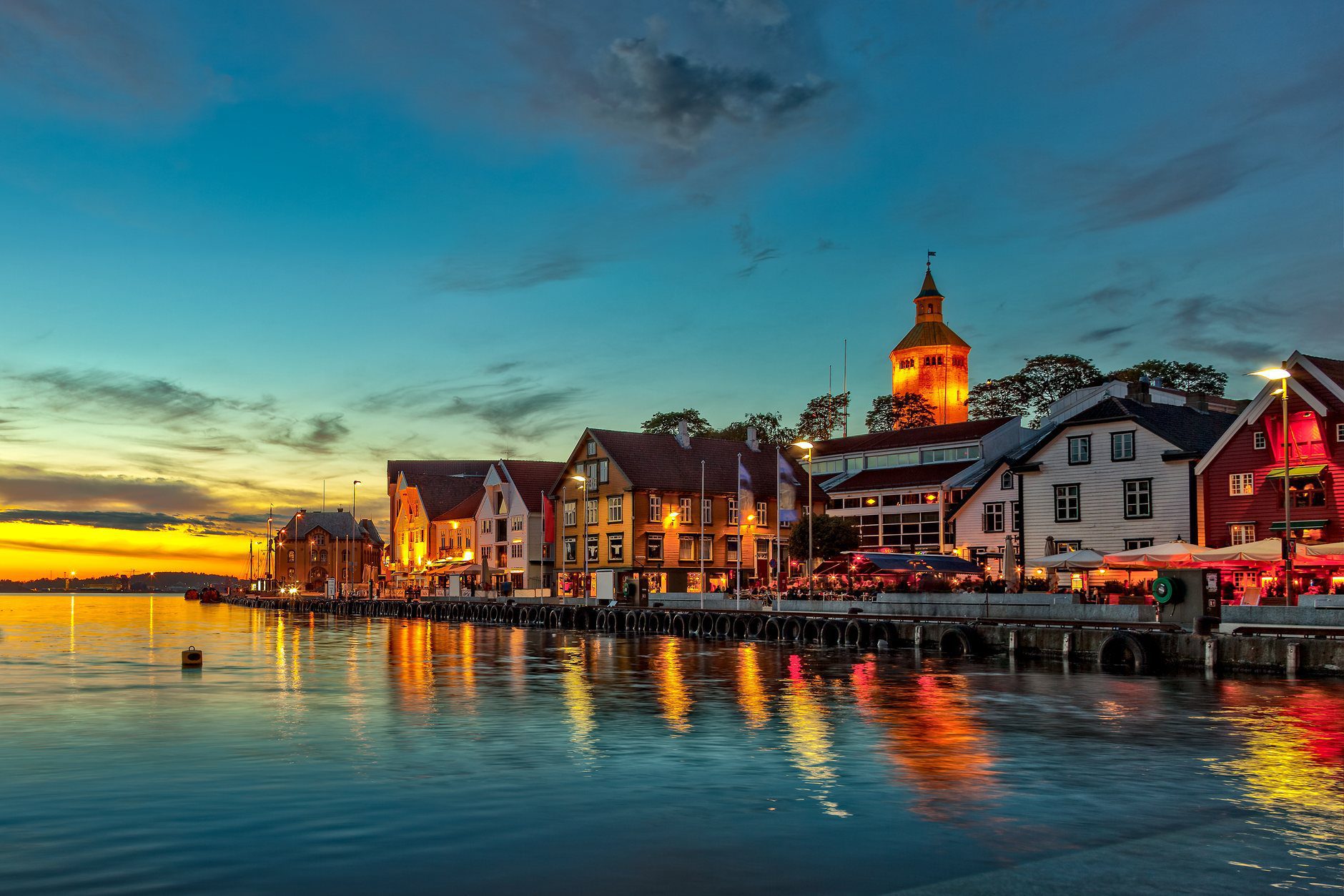 Edasi-tagasi Tallinnast Fjordi-Norrasse al 215 €